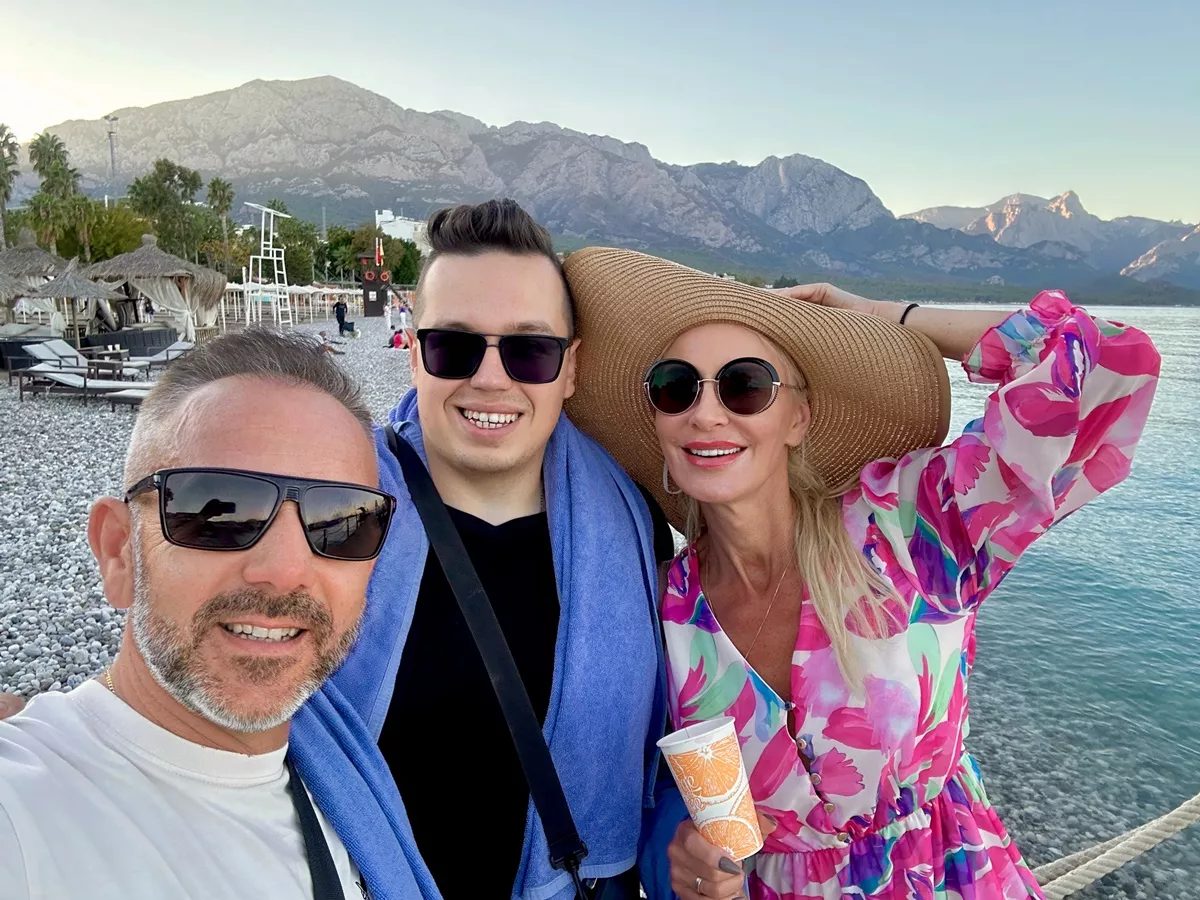 Są jak rodzina?! Gwiazdy disco polo Mejk odsłaniają kulisy swojego życia poza sceną!